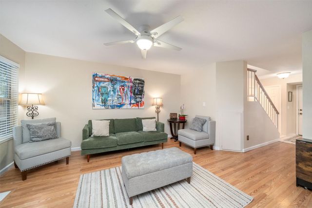 4112 Alex Ln, Carmichael, CA 95608