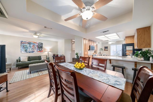 4112 Alex Ln, Carmichael, CA 95608