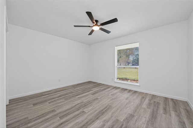 24034 E Lake Houston Parkway, Houston, TX 77336