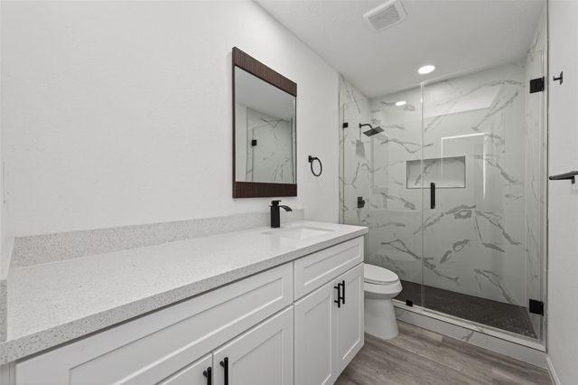 24034 E Lake Houston Parkway, Houston, TX 77336