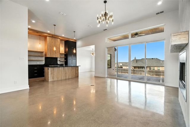 8326 Cimarron Trail, Abilene, TX 79606