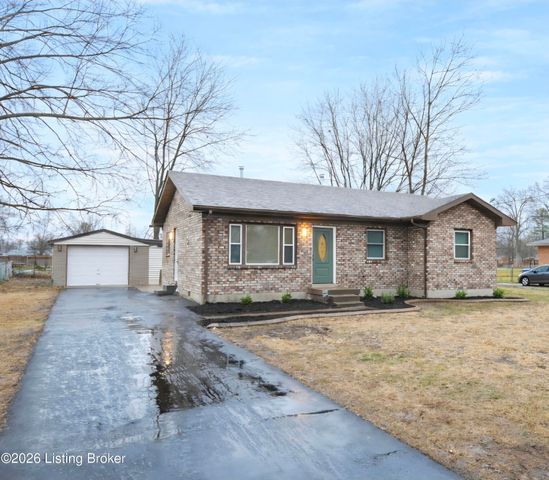 5305 Pyrus Ln, Louisville, KY 40258