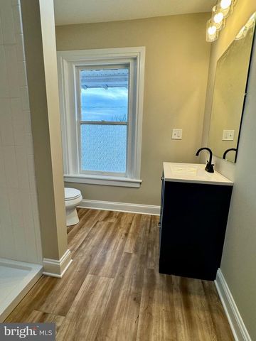 118-B COCOA AVE, Hershey, PA 17033