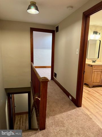 118-B COCOA AVE, Hershey, PA 17033