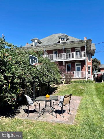 118-B COCOA AVE, Hershey, PA 17033