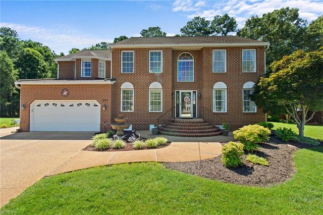 203 Vixen CT, Yorktown, VA 23693