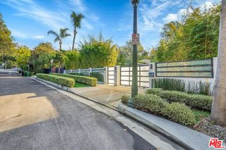 11364 W Sunset Boulevard, Los Angeles, CA 90049