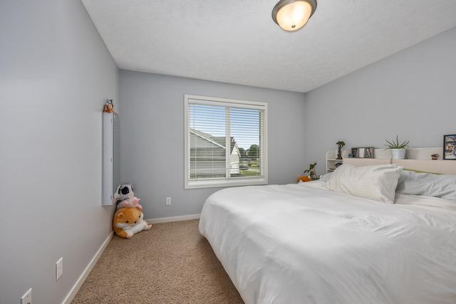 514 Clear Wood Drive Se, City Of Kentwood, MI 49548