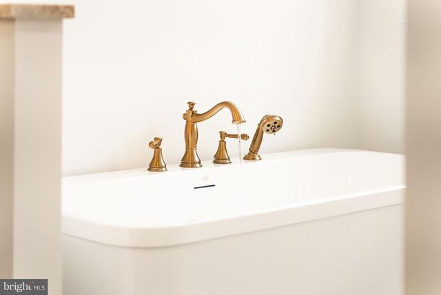 1441 BERWYN PAOLI RD, Paoli, PA 19301