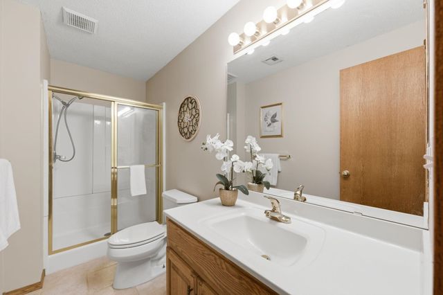 10506 W Taft, Wichita, KS 67209