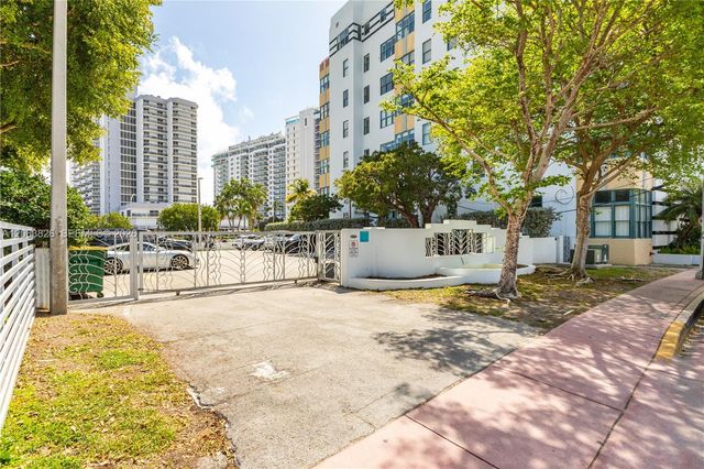 2421 Lake Pancoast Drive 7A, Miami Beach, FL 33140