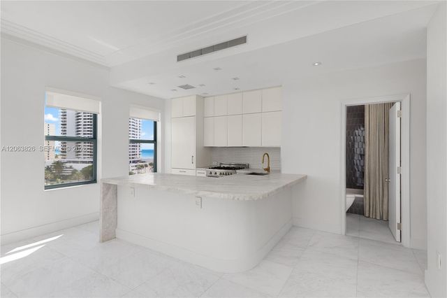 2421 Lake Pancoast Drive 7A, Miami Beach, FL 33140
