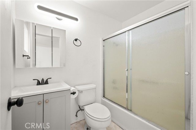 2343 E 17th 202, Long Beach, CA 90804