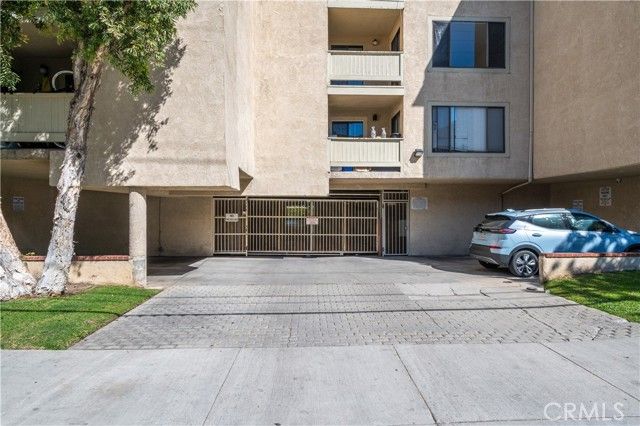 2343 E 17th 202, Long Beach, CA 90804