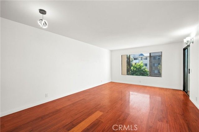 2343 E 17th 202, Long Beach, CA 90804