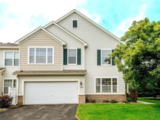 1646 Liberty Circle, Shakopee, MN 55379