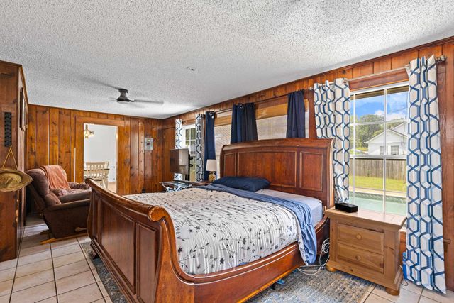 403 E Merritt, Marshall, TX 75670