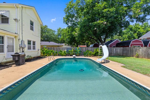 403 E Merritt, Marshall, TX 75670