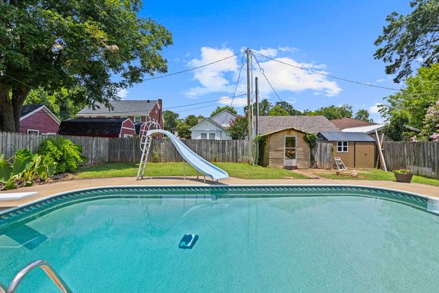 403 E Merritt, Marshall, TX 75670
