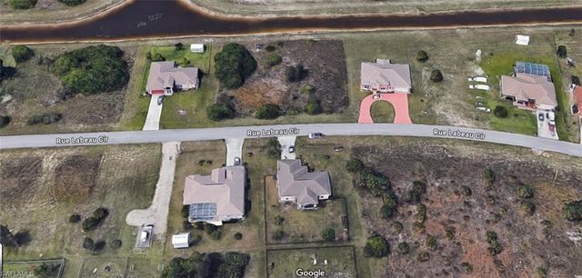 818 Rue Labeau CIR, Fort Myers, FL 33913
