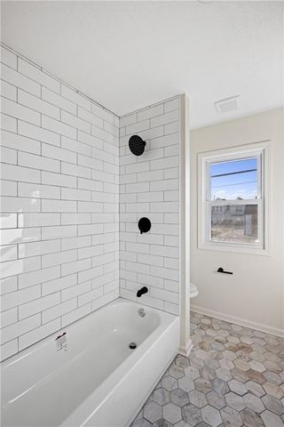 5401 W 58th Street, Roeland Park, KS 66205