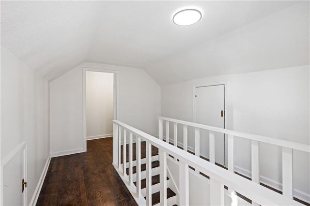 5401 W 58th Street, Roeland Park, KS 66205