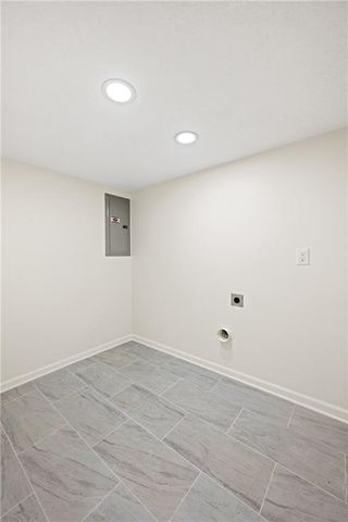 5401 W 58th Street, Roeland Park, KS 66205