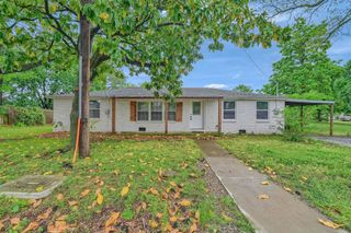 312 Hackney Street, Collinsville, TX 76233