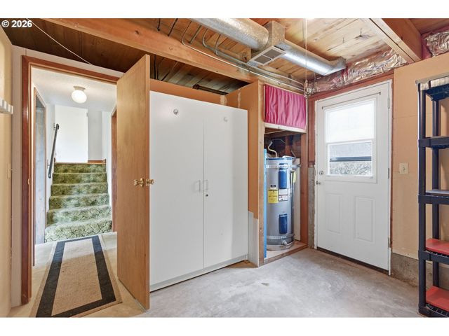 14888 Se WY EAST Ave, Damascus, OR 97089