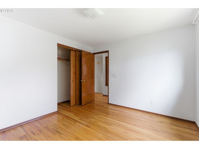 14888 Se WY EAST Ave, Damascus, OR 97089