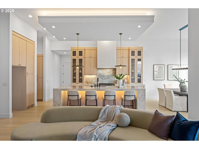 6707 Nw 26TH Ct, Vancouver, WA 98665