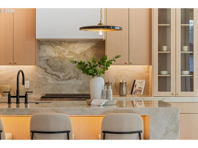 6707 Nw 26TH Ct, Vancouver, WA 98665