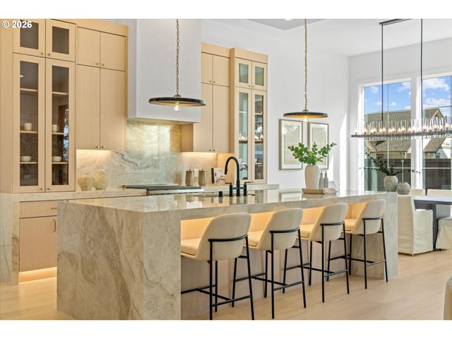 6707 Nw 26TH Ct, Vancouver, WA 98665