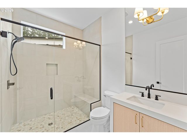 6707 Nw 26TH Ct, Vancouver, WA 98665