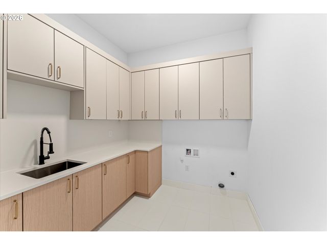 6707 Nw 26TH Ct, Vancouver, WA 98665