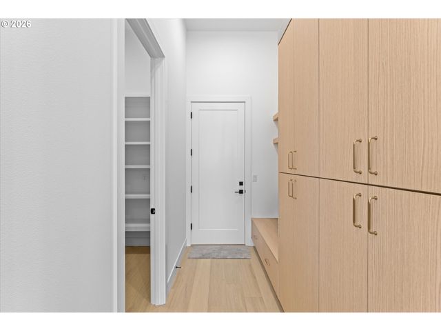 6707 Nw 26TH Ct, Vancouver, WA 98665