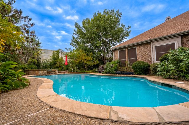 2515 Cambridge Drive, Heath, TX 75032