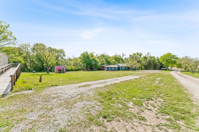 2416 Ivie Lane, Weatherford, TX 76087