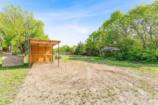 2416 Ivie Lane, Weatherford, TX 76087