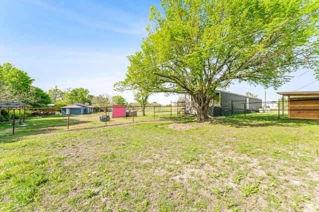 2416 Ivie Lane, Weatherford, TX 76087