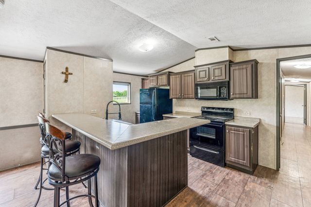 2416 Ivie Lane, Weatherford, TX 76087