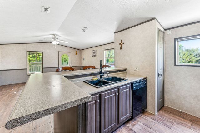 2416 Ivie Lane, Weatherford, TX 76087