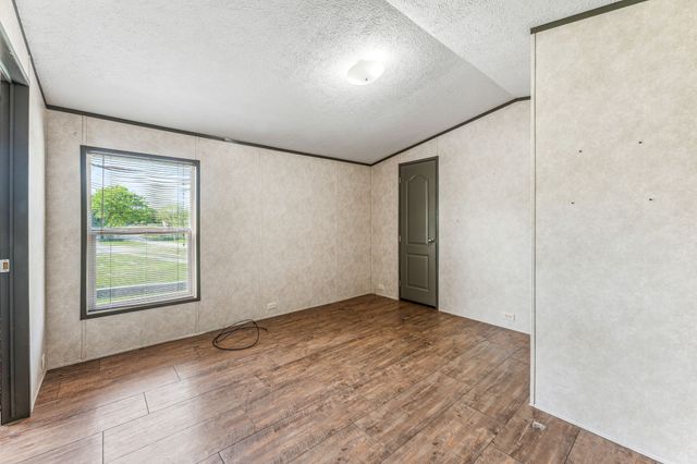 2416 Ivie Lane, Weatherford, TX 76087