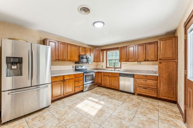 2416 Ivie Lane, Weatherford, TX 76087