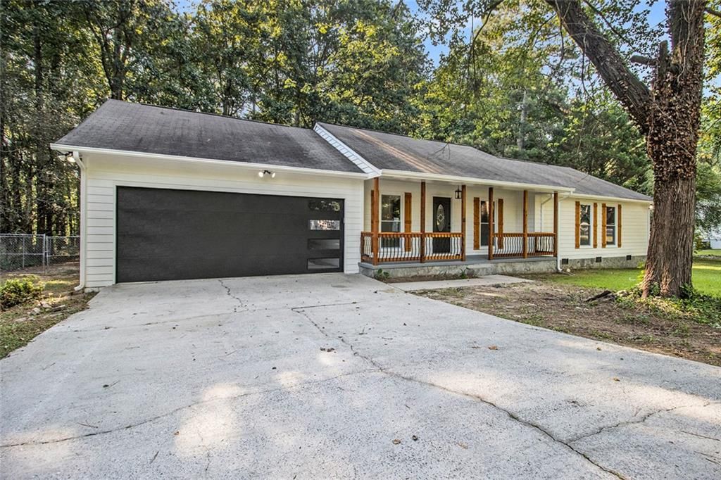 9344 Hidden Hollow Trail, Jonesboro, GA 30236