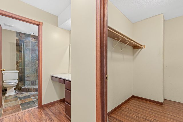 669 Windtree Knolls, Eagan, MN 55123