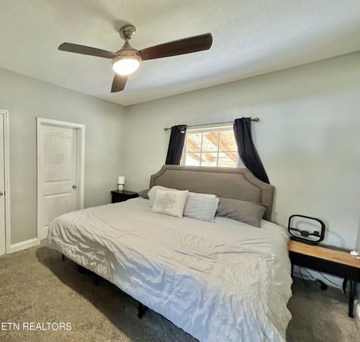607 Church St, Loudon, TN 37774