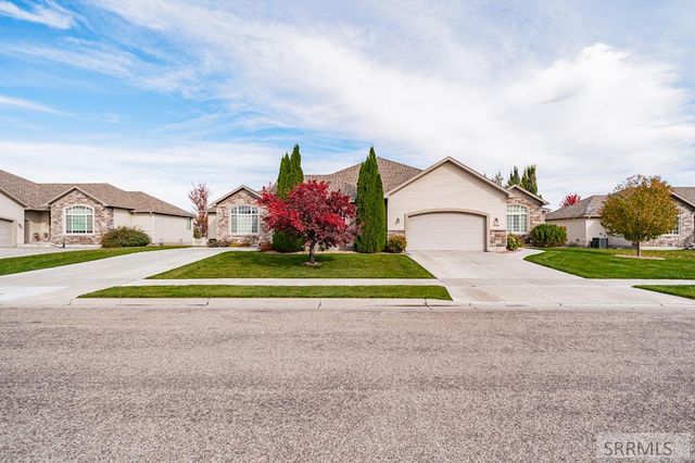 408 Tapitio Drive, Idaho Falls, ID 83401
