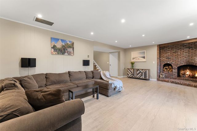 7 Dogwood Lane, Irvington, NY 10533