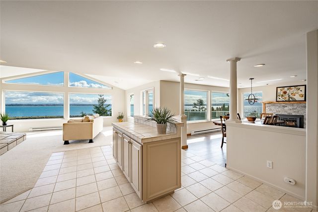 8024 Chinook Way, Blaine, WA 98230